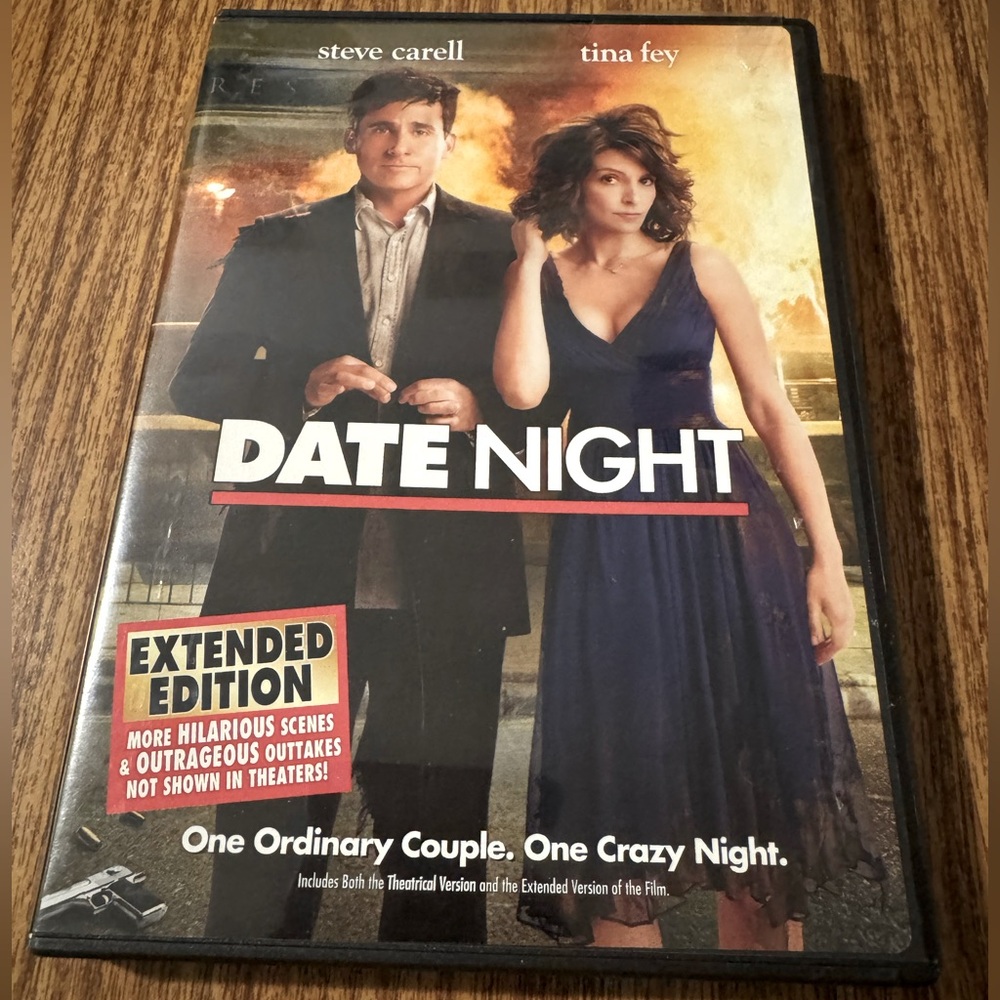 Date Night DVD - Extended Edition - starring Steve Carell and Tina Fey